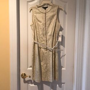 Snakeskin pattern sleeveless front zipper dress